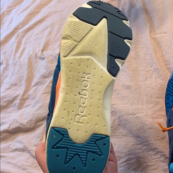 Reebok slip-ons - Picture 2 of 3